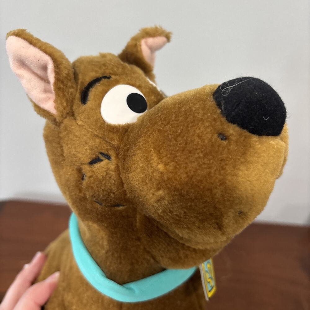Scooby-Doo 15" 1998 Equity Toys Cartoon Network Plush Dog Doll - Not Working - Picture 7 of 12